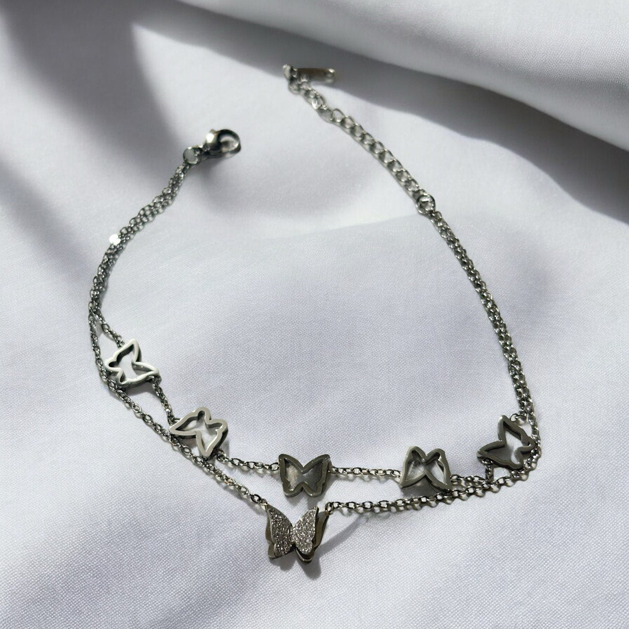 Silver Embrace Anklet